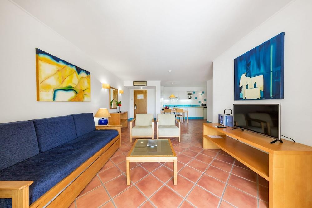 The Patio Suite Hotel Albufeira Bagian luar foto