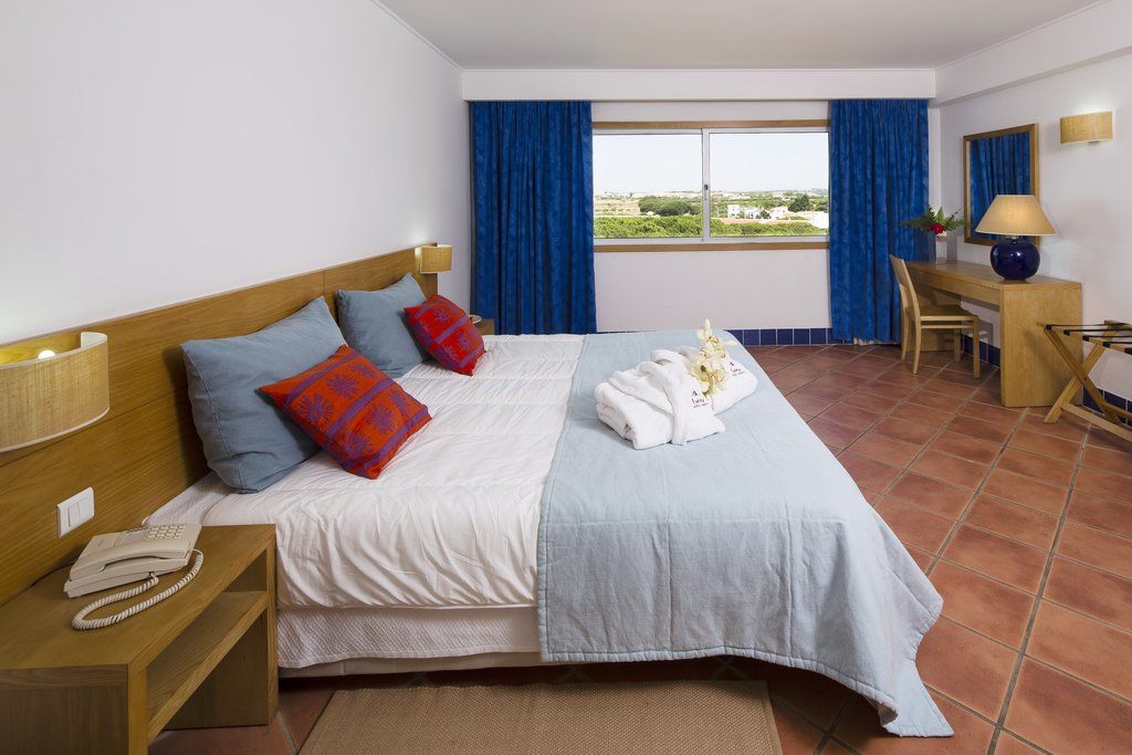 The Patio Suite Hotel Albufeira Bagian luar foto